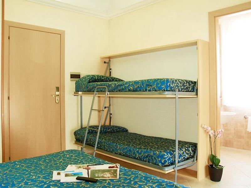 BBBB6107FEB26D3C2233B7F5BA87095F