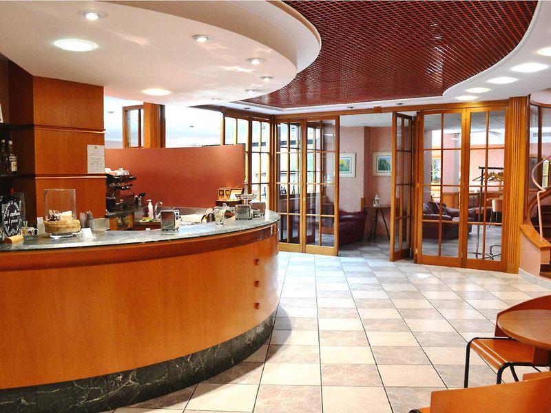 1A1E2821621B3894297FF74C69A068D7