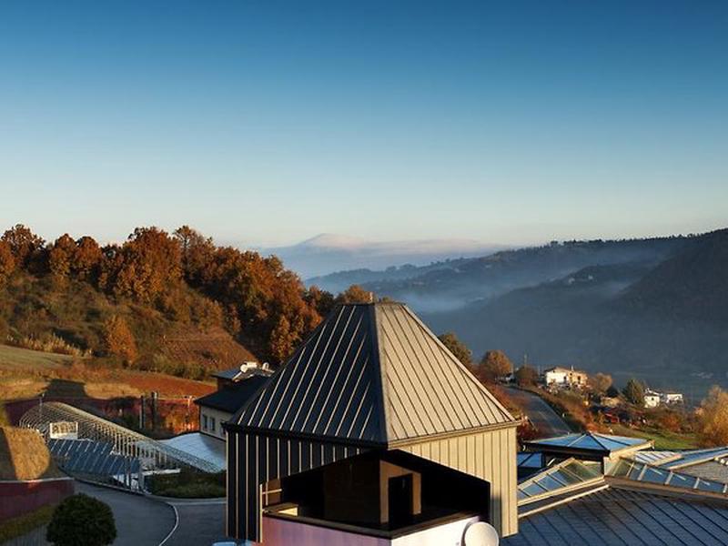 973BC24FF0C2925061BE9EB89B188AF3