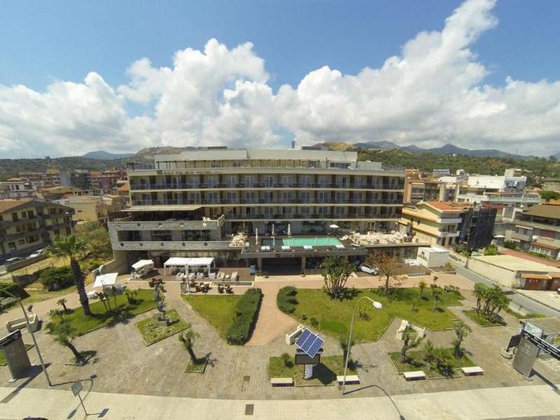 5298F3C7AC9E365A00FF29E44A23D0C8