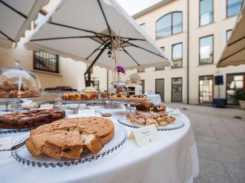 FE6103F130E9D50B42E7B2C0EBDAD5BC