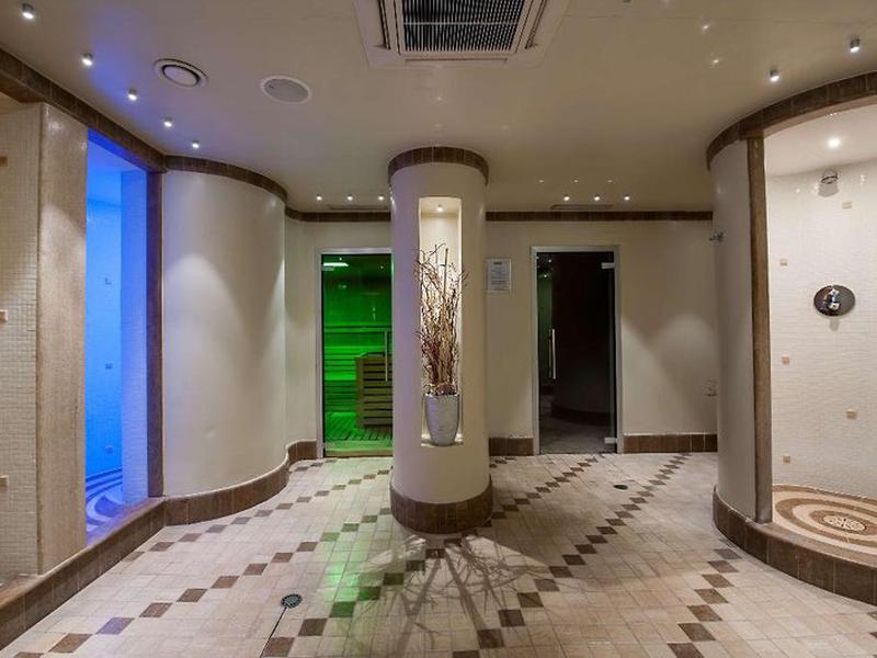 98567DAB8D0524F3B74D213F98839CE7