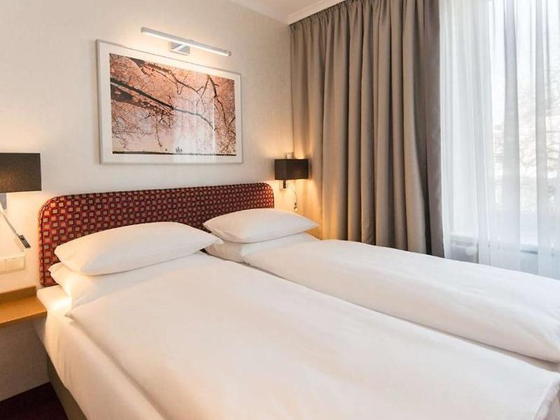 242D5792FA301652A10AA46E3210A9F6