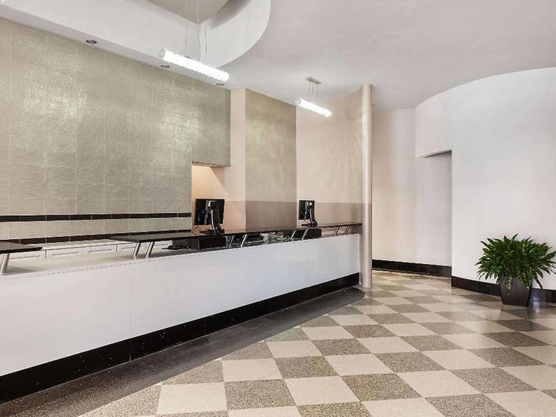 00465F4A4E0C5987F4D942D06DA1F2B5