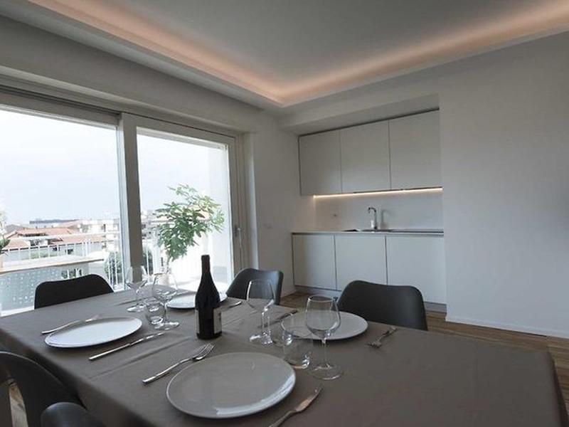 BB4EC4F66D977B220048CA55A00714FD