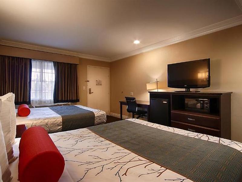 8441EE8EEE5A4C85CA97E95A440B7A7C