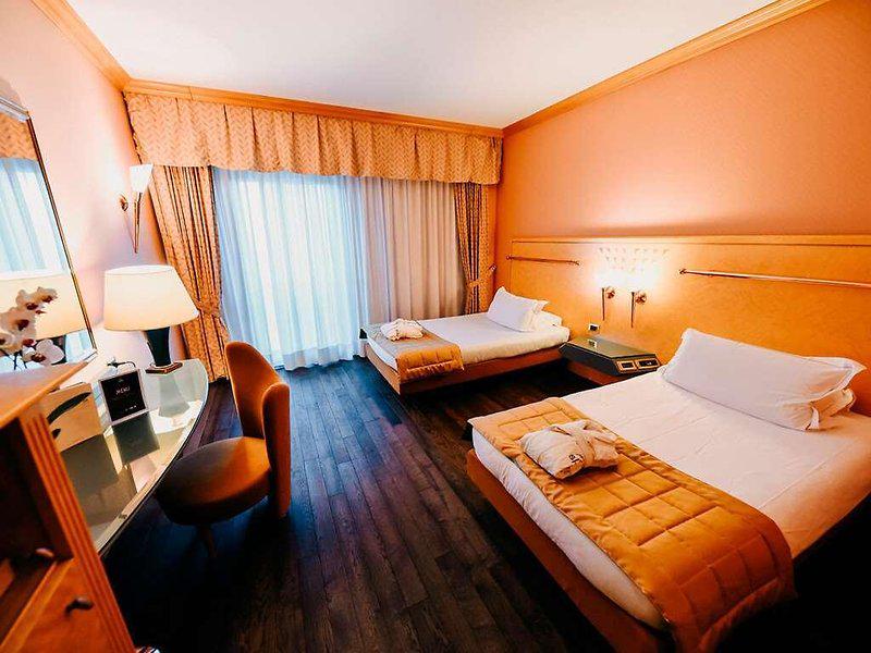 DA1201F56839D66205D4C383023F5706