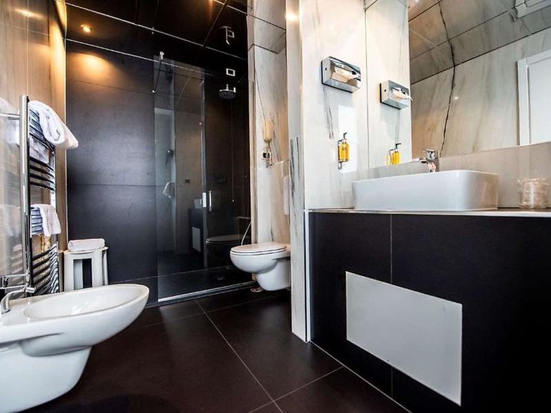 04B2712190F2AD3BED45A423C6A44821