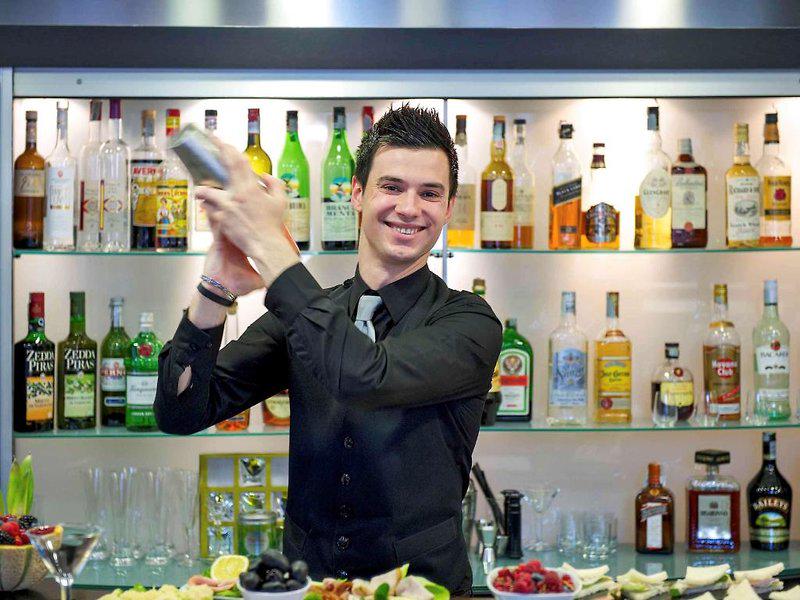 325BCDAE61F61AADFBC9029C96DF33C8