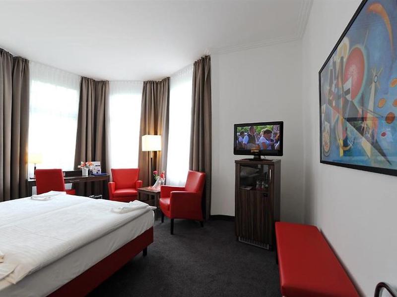 63D9780161FBDBAEC1CF06DD1F831DDA