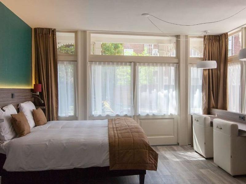 23B055C5B942DA46876D50AD7B387A53