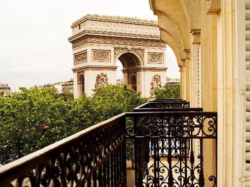 22CAB7CDB6C353A4F11951C1D8F3ABAE