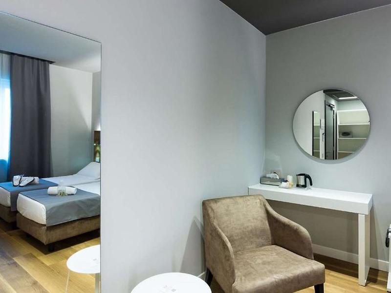 417C4E61A6D42CF2E29CB44FA6C4E168