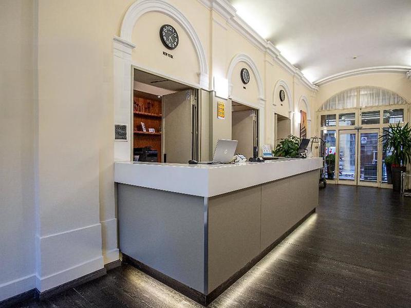 E03AAE1B8EAD6195F107554C6C6AF980