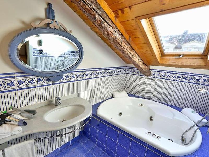 06692BC70D41CDED599CF7FB8297CBA0