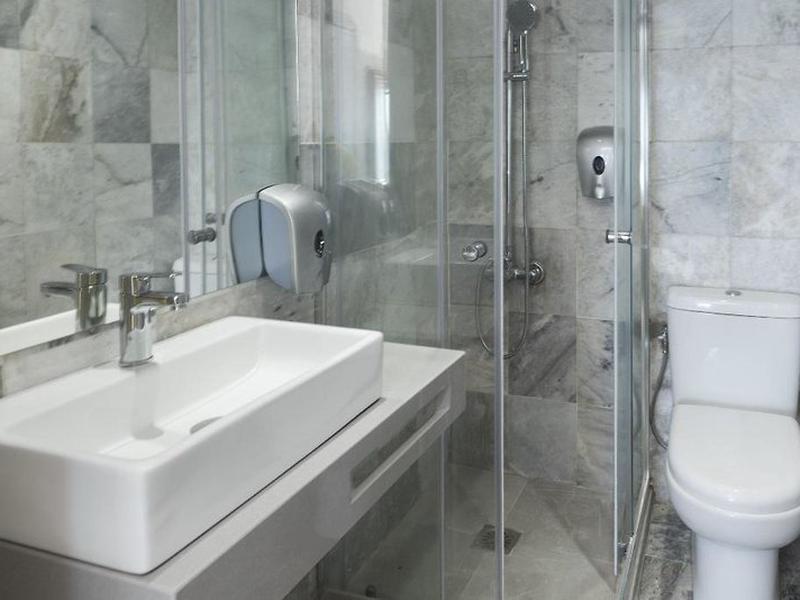 DDE59F840F5FAD515151306A50CE28C4