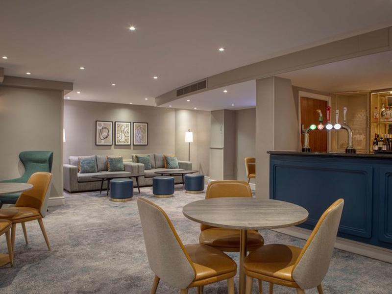 53CBFA4AAFDE1E2B37D599F2E04484F8