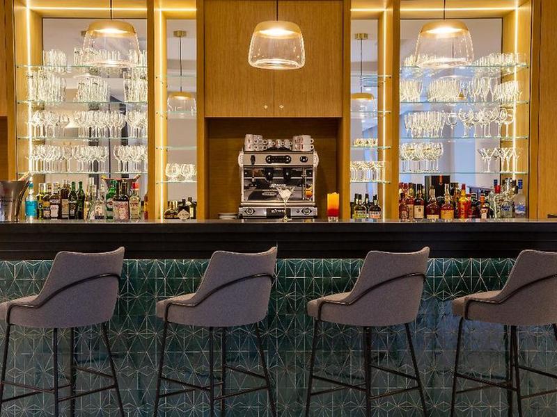 31C2A49185640E961550ABFD3D22CE3F