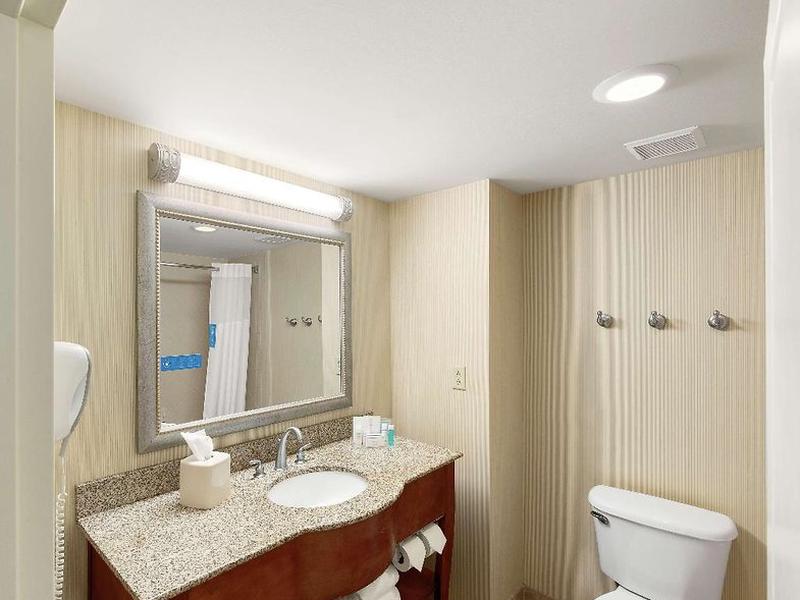 670E53B8901252613778F532D9643992