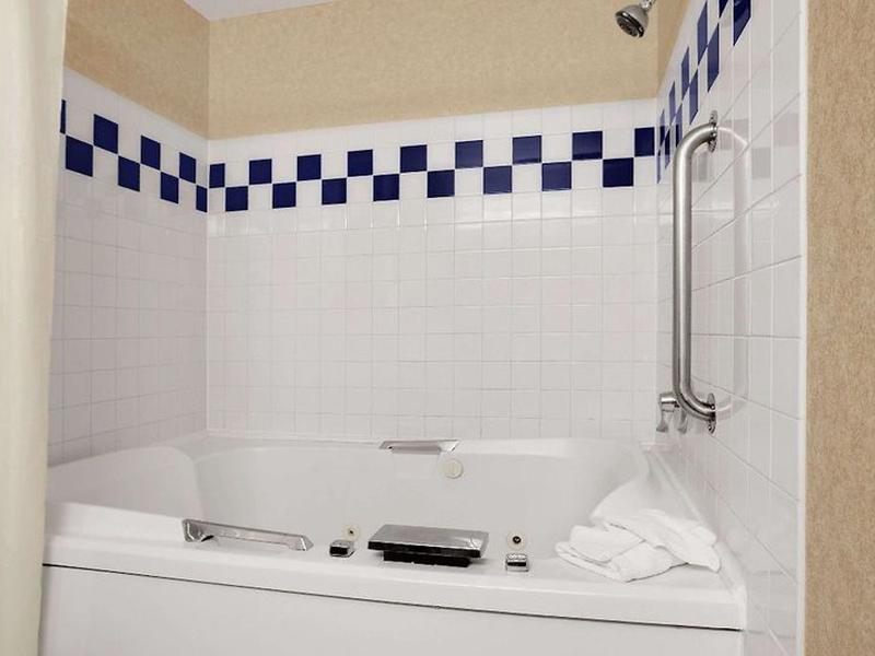 92E9337DFC944E5D175403A6EF5DF9EE