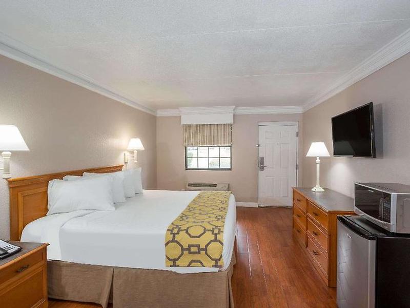 383A915A8B78D0A8A9417E83B0E6F0C5