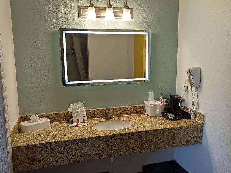 96C4DF3E8F972890B097D379041D7E87