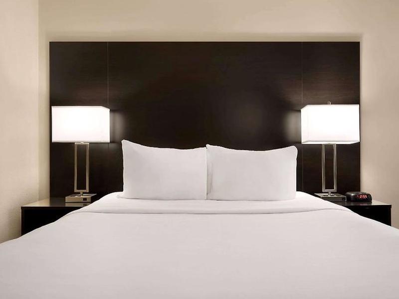 74C071FDC76A99C44D38B7DC4EB174E1