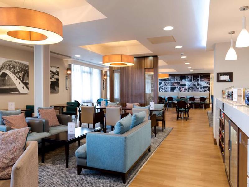 06C08359BBD5DFF16A8E8770EC9C4C81