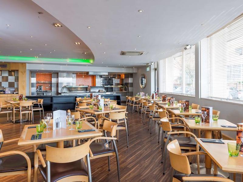 9268702A818B0FD93E43D559F119B895