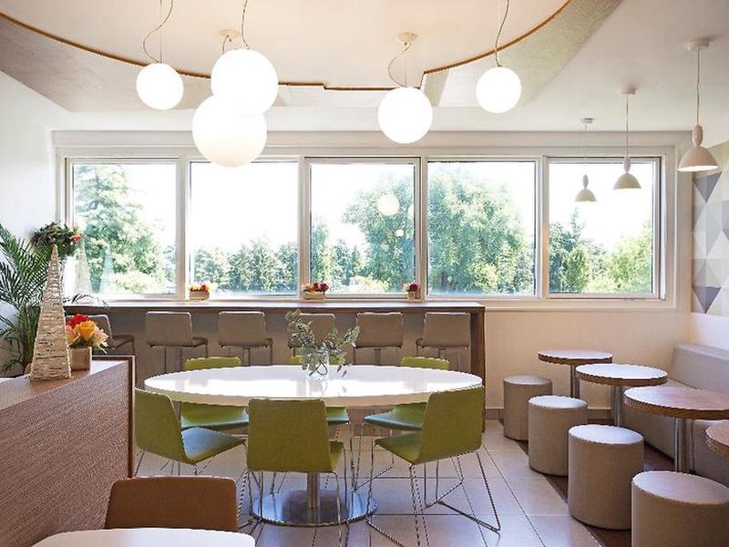 DB48684B3F216DE976AD3EFDDD420E68