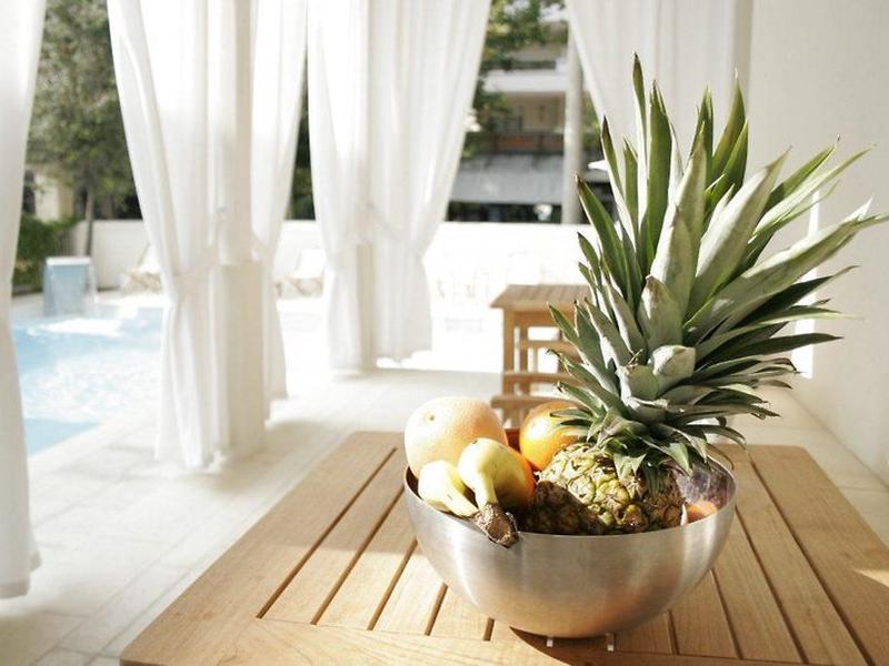 6540204C9DA524D7CE82F3A00FD7FEDC