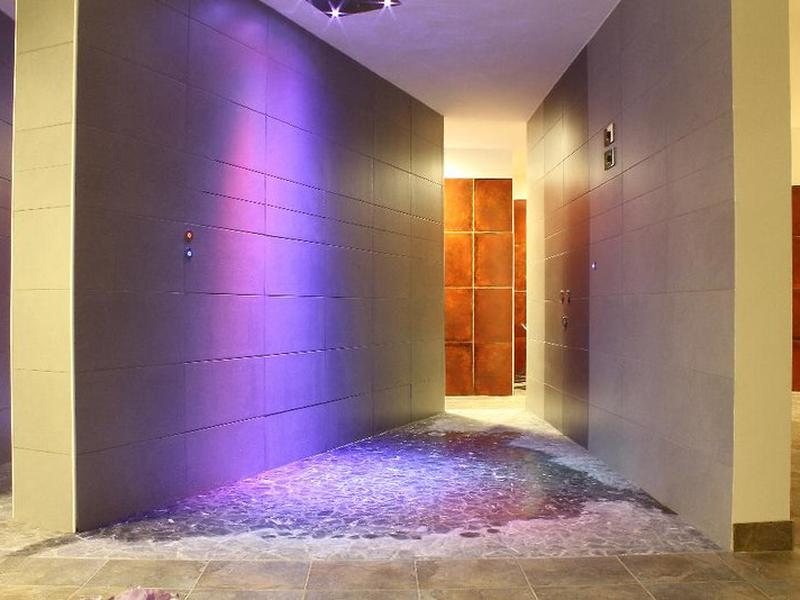 B3DFBCC3AF7F16DF36F5D514040544A5