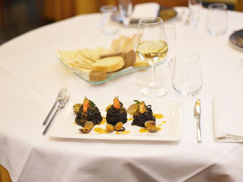 D086DEF2F4ECCBCA5BAAB9E92E559F9C