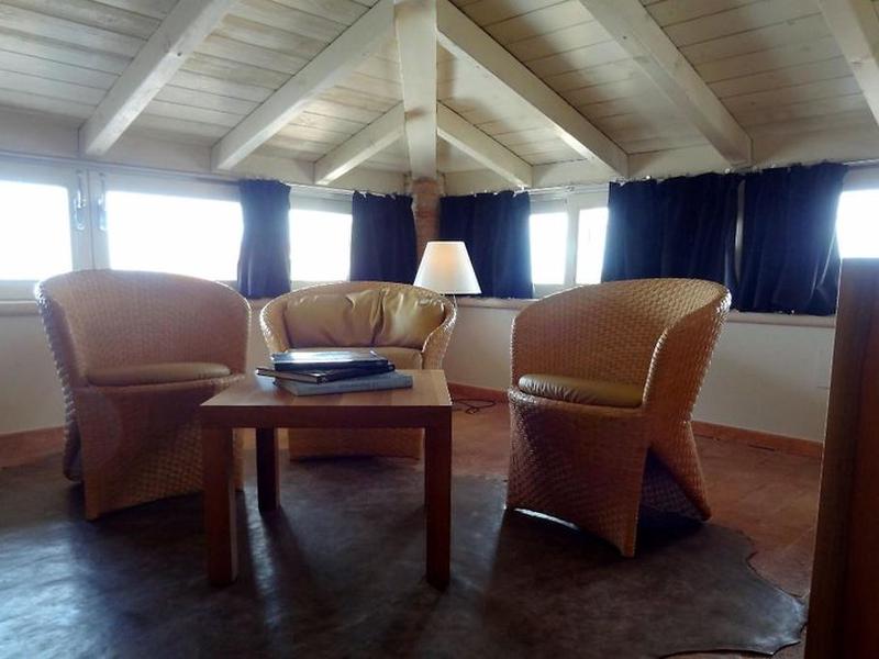 9F151DA547B84326435A9C43F256AEEB