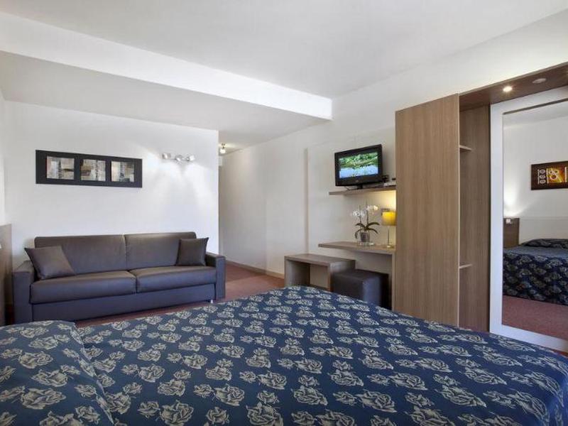 FFBF287356A6563C81C0910D035183E0