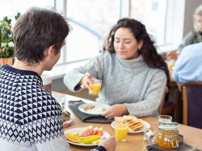 5F9A43079217F9BD88196897A7994CE4