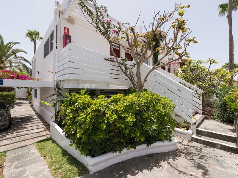 427FDBE0174325C7938AF45392A0D6CD