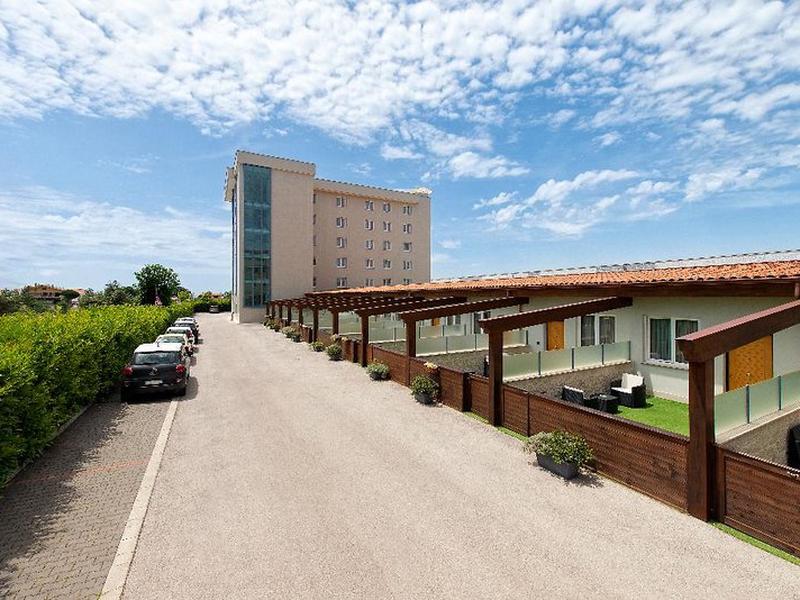 E3F157A929E9875780424F3D0C71F765