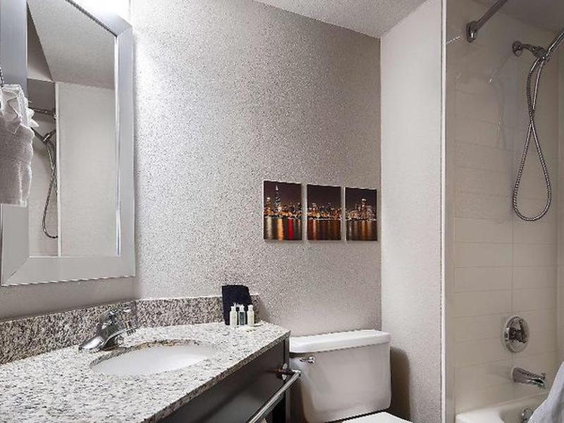 E49BD7846B506C28AAF33A1A0FD1FD3F