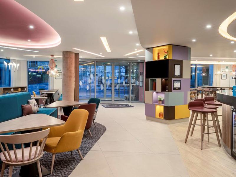 24276B51852F078FF78B57C3B19CD84D