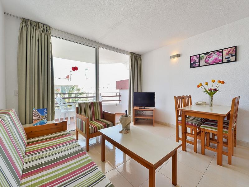 8A9CB58859487906C0C40659430BB950