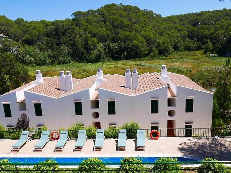 EDCF8F76BFCB694EF9A8E8EE98DE4AEC