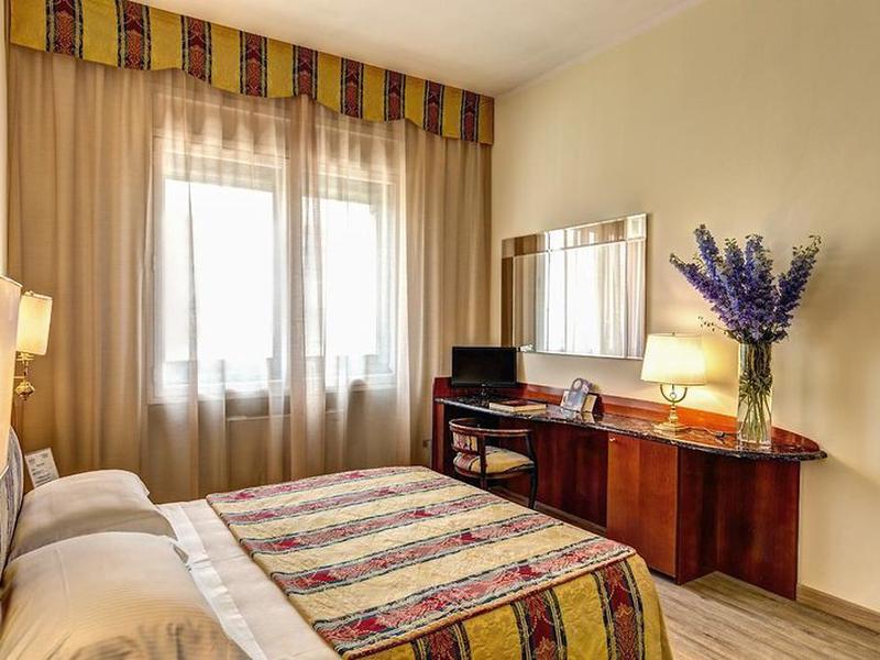 C00E0EAFFE3F5A8DF6B4D2D9CE838BC0