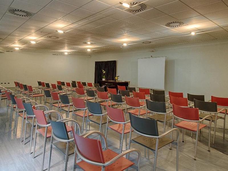 1C2BFA0052021039BB2DEAE25E3FC161