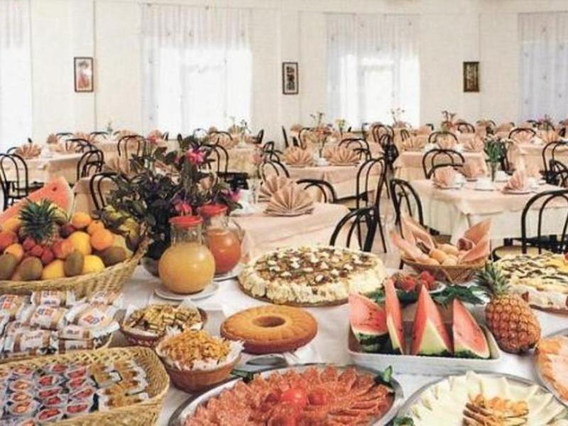 D39AB62C6E3D647C0F4D1851B214415D