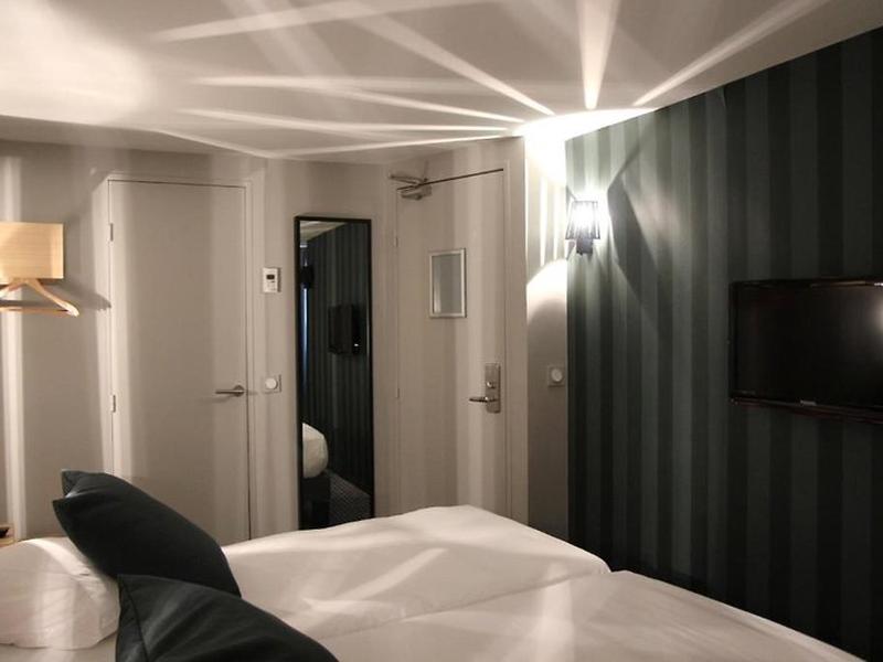 55E265228BE53F0B7102CA8238D68912