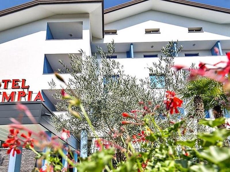 7D8E2DCA078D094D697EFE567B375A25