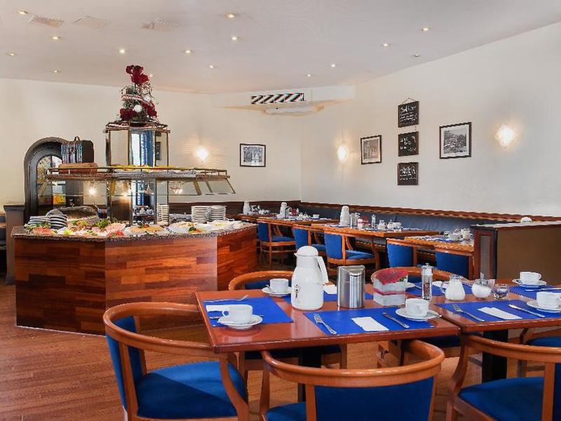 7B757B699C61B7AFA370F4CB576DFB00