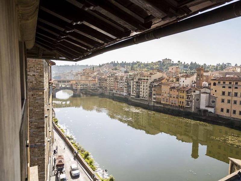 74509B11CE19E6AFFAA54052CE98ADBA