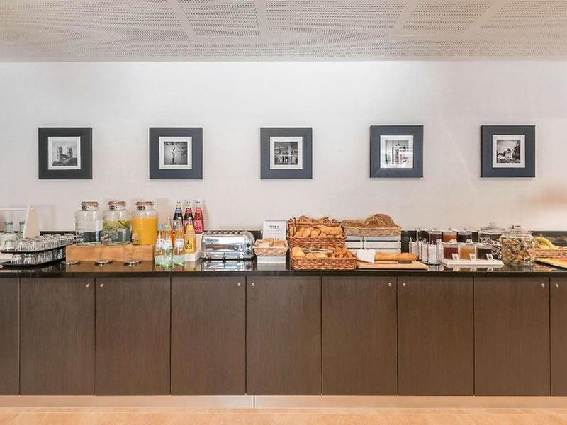 812E477A9668665EF41136E1AB89BCF9